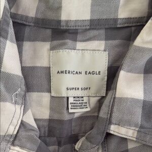 American Eagle Outfitters Gray and White Plaid Casual Button Down Shirt